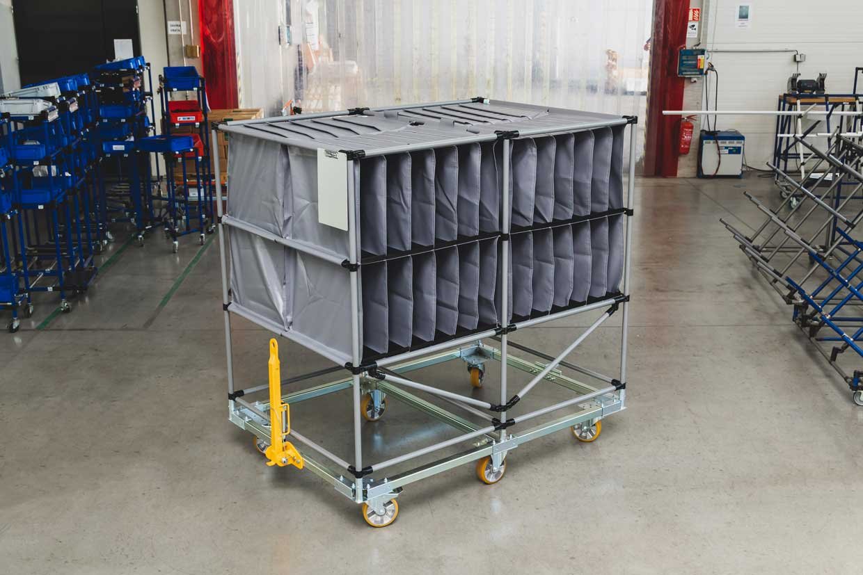 Transport trolleys / tugger trailers with fabric bag